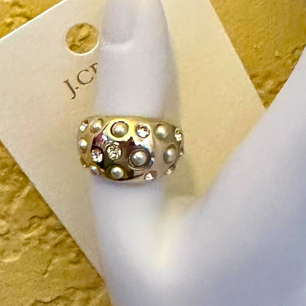 NWT - J.CREW Pearl | Pave Ring Size 7